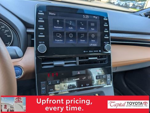 Used 2020 Toyota Avalon Limited w/ Advanced Safety Package FWD image 20