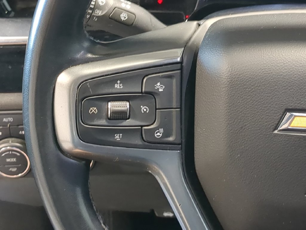 Used 2024 Chevrolet Silverado 1500 RST w/ LPO, Dark Essentials Package AWD/4WD image 29