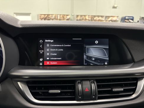 New 2025 Alfa Romeo Stelvio Sprint image 24