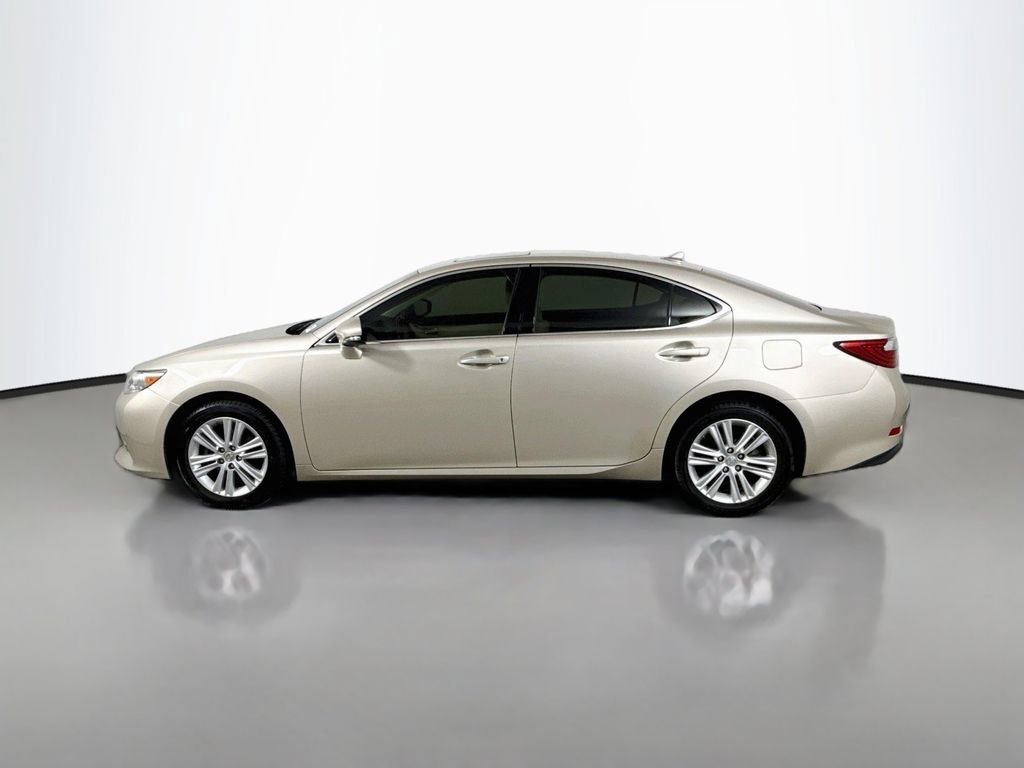 Used 2014 Lexus ES 350 w/ Premium Package FWD image 8
