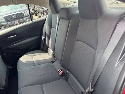 Used 2020 Toyota Corolla LE FWD image 34