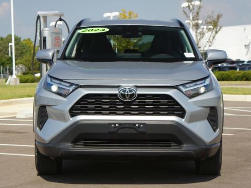Used 2024 Toyota RAV4 XLE image 22