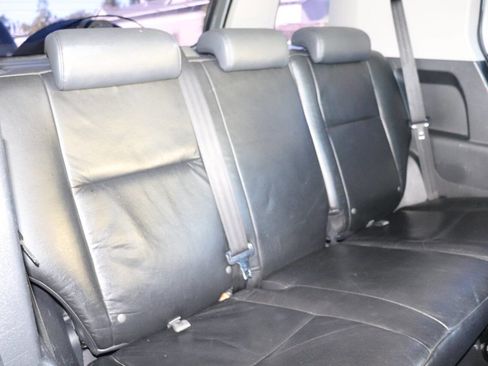 Used 2010 Toyota FJ Cruiser 4WD image 31