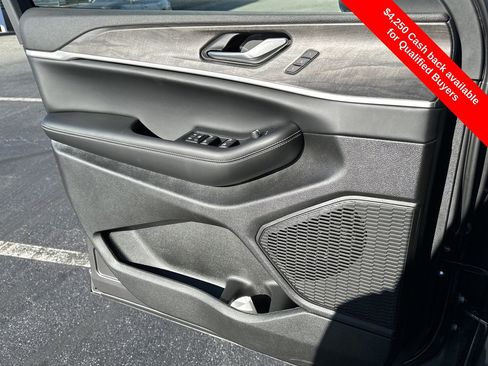 New 2025 Jeep Grand Cherokee Limited image 15