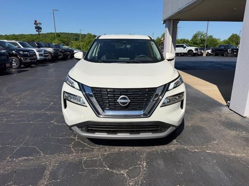 Used 2023 Nissan Rogue SV AWD/4WD image 8