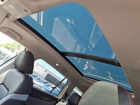 New 2026 Volkswagen Atlas Peak Edition AWD/4WD image 7