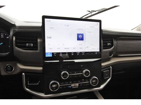 Used 2023 Ford Expedition Limited image 21