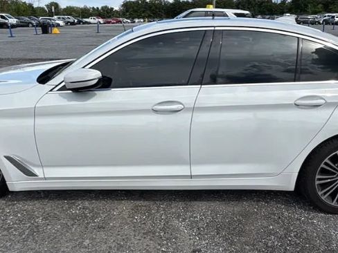 Used 2019 BMW 540i xDrive w/ Convenience Package AWD/4WD image 4