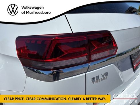 Used 2023 Volkswagen Atlas SE w/ Panoramic Sunroof Package AWD/4WD image 13
