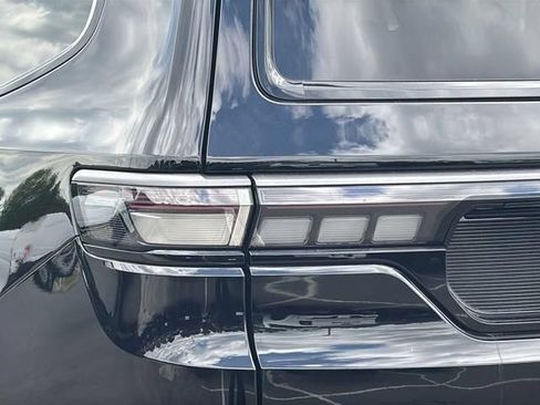 New 2026 Jeep Grand Wagoneer L Limited w/ Premium Group II AWD/4WD image 28