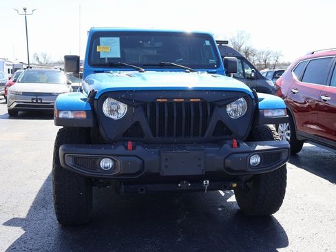 Used 2023 Jeep Wrangler Unlimited Rubicon w/ Cold Weather Group image 3
