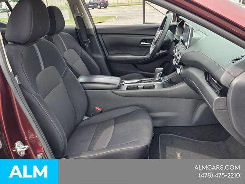 Used 2024 Nissan Sentra SV FWD image 18