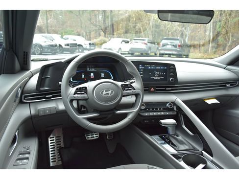 New 2026 Hyundai Elantra SEL Sport Premium image 12