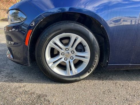 Used 2015 Dodge Charger SE w/ Popular Equipment Group image 27