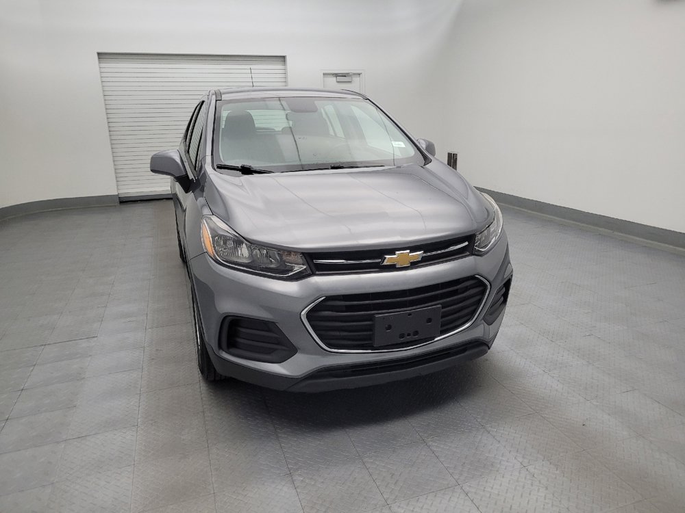 Used 2020 Chevrolet Trax LS FWD image 14