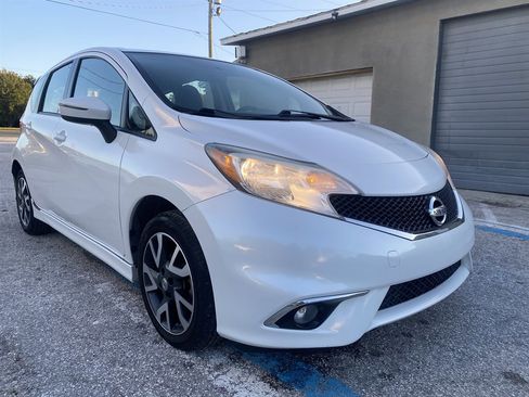Used 2015 Nissan Versa Note SR image 1