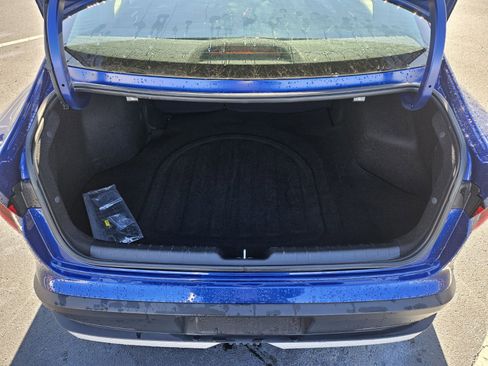 Used 2025 Kia K4 LXS image 17