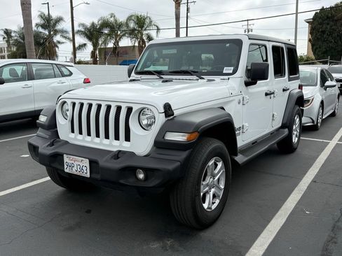 Used 2020 Jeep Wrangler Unlimited Sport S AWD/4WD image 3
