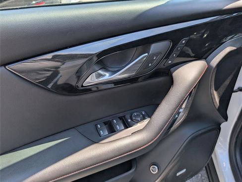 Used 2024 Chevrolet Blazer RS w/ Driver Confidence II Package image 20