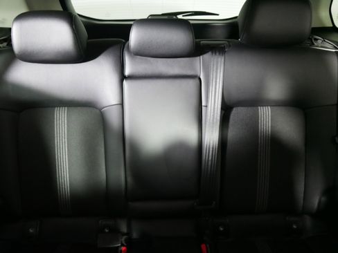 Used 2025 MAZDA CX-50 AWD 2.5 S w/ Preferred Package image 13