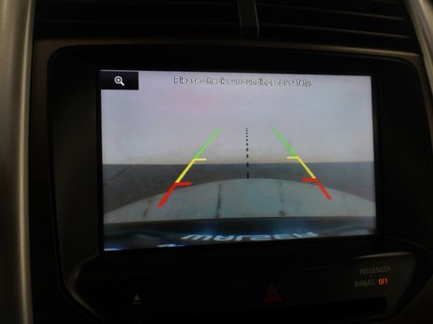 Used 2013 Ford Edge SEL image 24