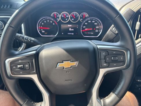 Used 2023 Chevrolet Silverado 2500 LT image 16