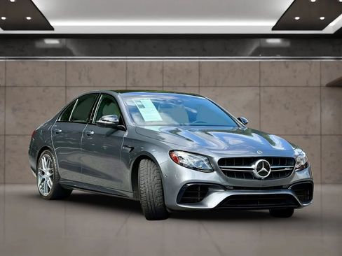 Used 2018 Mercedes-Benz E 63 AMG S image 5
