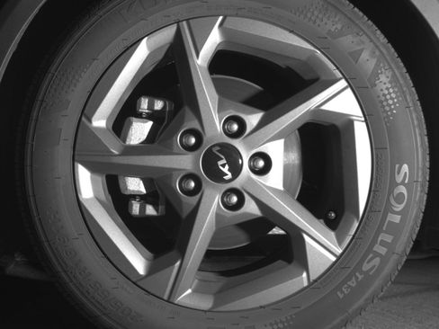 Used 2025 Kia K4 LXS image 12