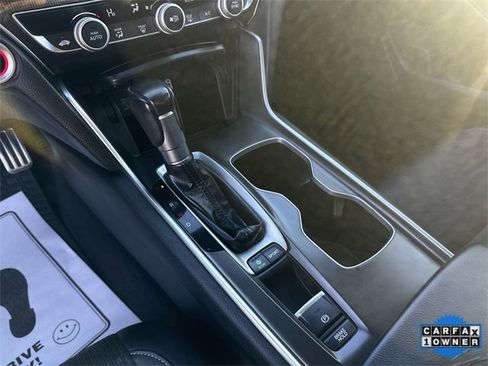 Used 2018 Honda Accord Sport image 21
