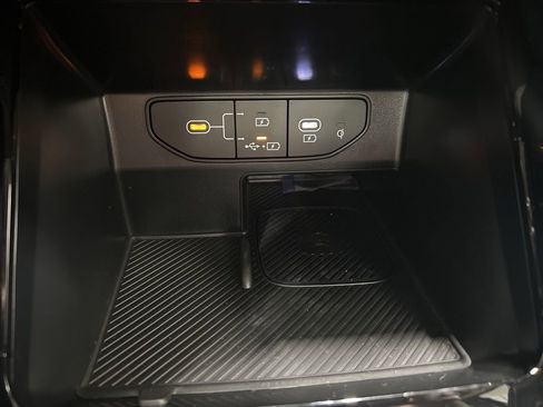 New 2025 Kia Sorento SX image 23