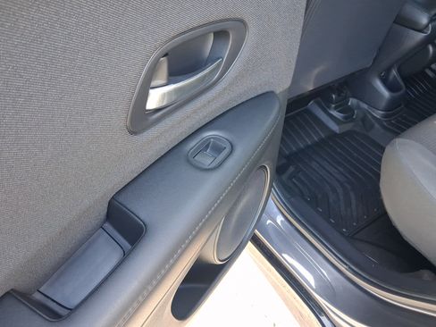 Used 2019 Honda HR-V Sport image 26