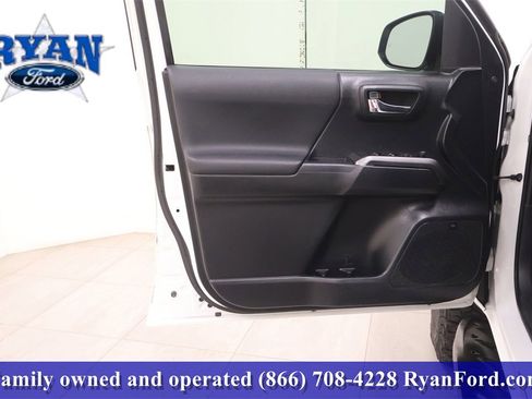 Used 2019 Toyota Tacoma TRD Pro image 9