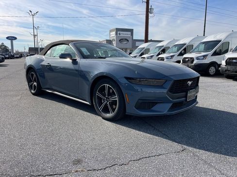 New 2025 Ford Mustang Premium RWD image 4