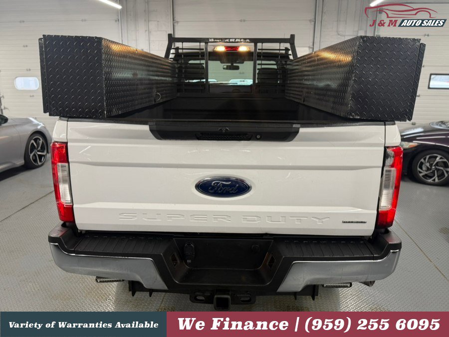 Used 2019 Ford F250 XL w/ XL Decor Group AWD/4WD image 9