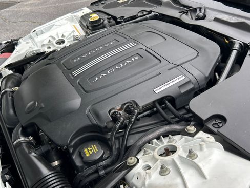 Used 2016 Jaguar F-TYPE Convertible image 98