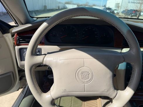 Used 2002 Cadillac Eldorado Collector's Edition image 17