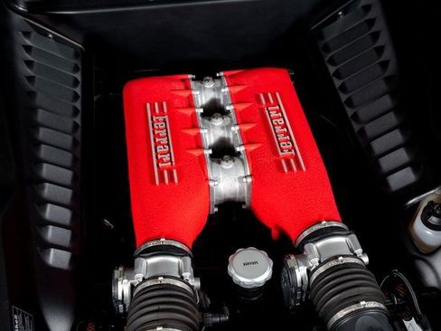 Used 2014 Ferrari 458 Italia image 10