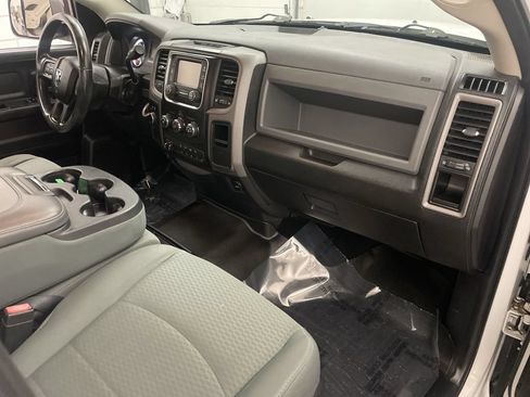 Used 2015 RAM 2500 Tradesman w/ Chrome Appearance Group AWD/4WD image 20