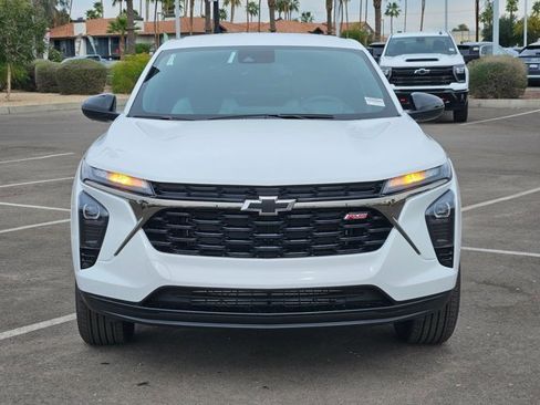 New 2026 Chevrolet Trax RS w/ Driver Confidence Package image 6