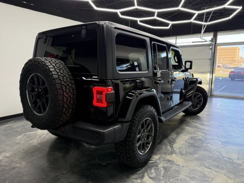 Used 2021 Jeep Wrangler Unlimited Sahara image 5