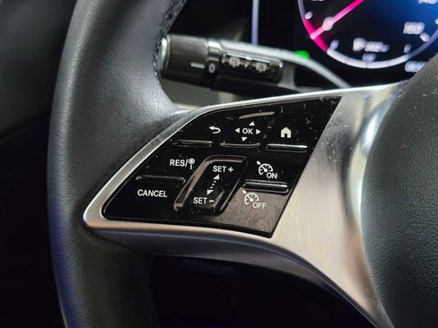 Certified 2025 Mercedes-Benz GLC 300 4MATIC image 35