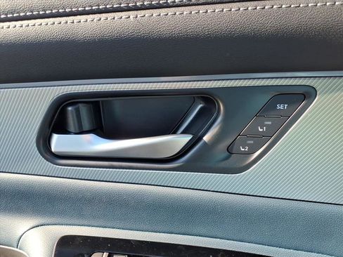 New 2026 Nissan Murano Platinum image 17