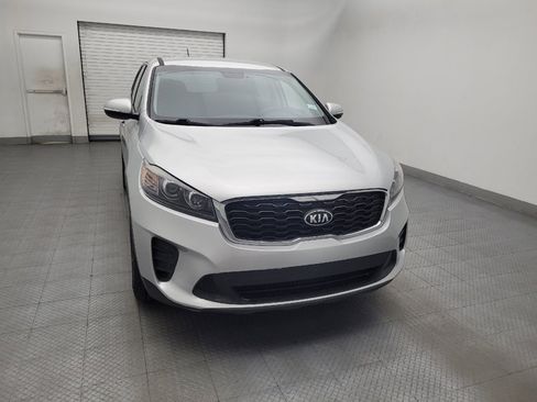 Used 2019 Kia Sorento L FWD image 14