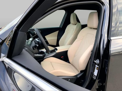 New 2026 BMW X3 xDrive30i w/ Premium Package AWD/4WD image 9