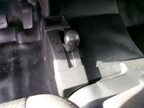 Used 2011 Chevrolet Silverado 2500 W/T image 16