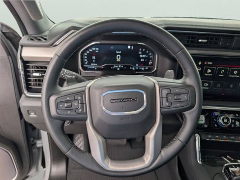 Used 2024 GMC Sierra 1500 Denali w/ Technology Package RWD image 21