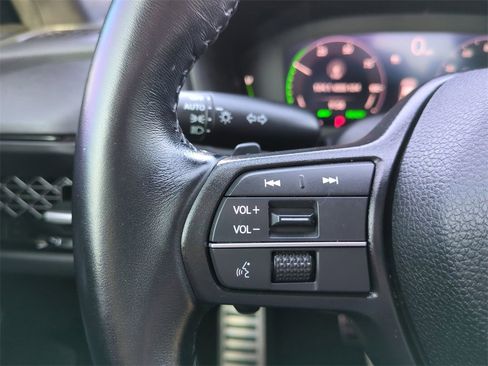 Used 2023 Honda Accord Sport image 25