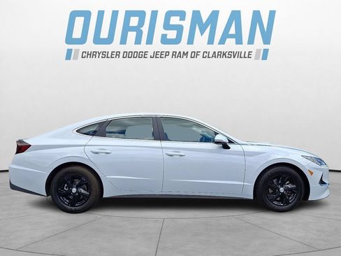 Used 2023 Hyundai Sonata SE FWD image 7