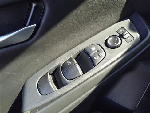 New 2025 Nissan Sentra SV image 20