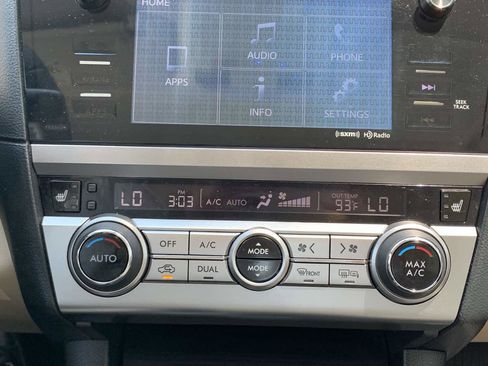 Used 2017 Subaru Legacy 2.5i Premium image 22